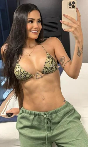 Acompanhante Aninha Souza em Curitiba – Atendimento no bairro Bigorrilho