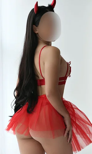 Acompanhante Angel em Curitiba – Atendimento no bairro Centro