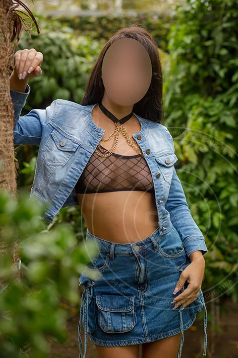 amanda-kirtten-acompanhantes-curitiba-02-08