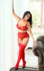 cristal-acompanhantes-curitiba-03